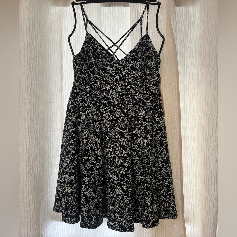 NWT! Nine Britton knit dress